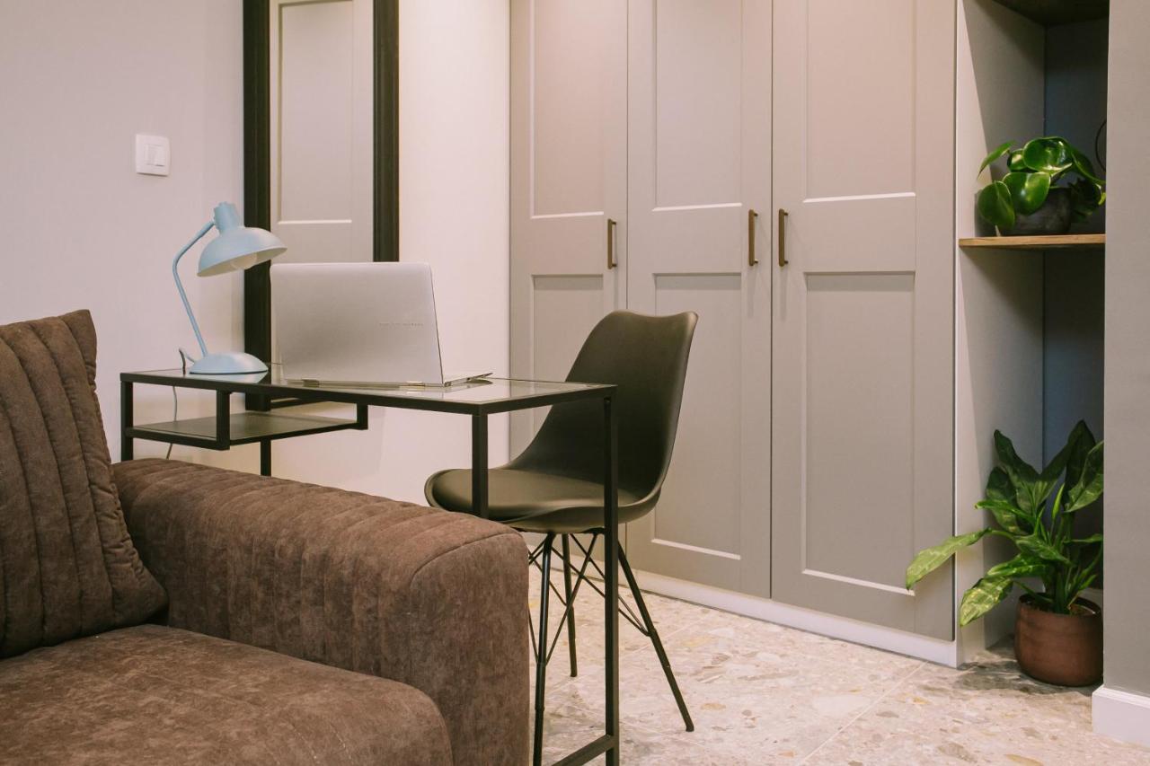 Apartments Toni Спліт Екстер'єр фото