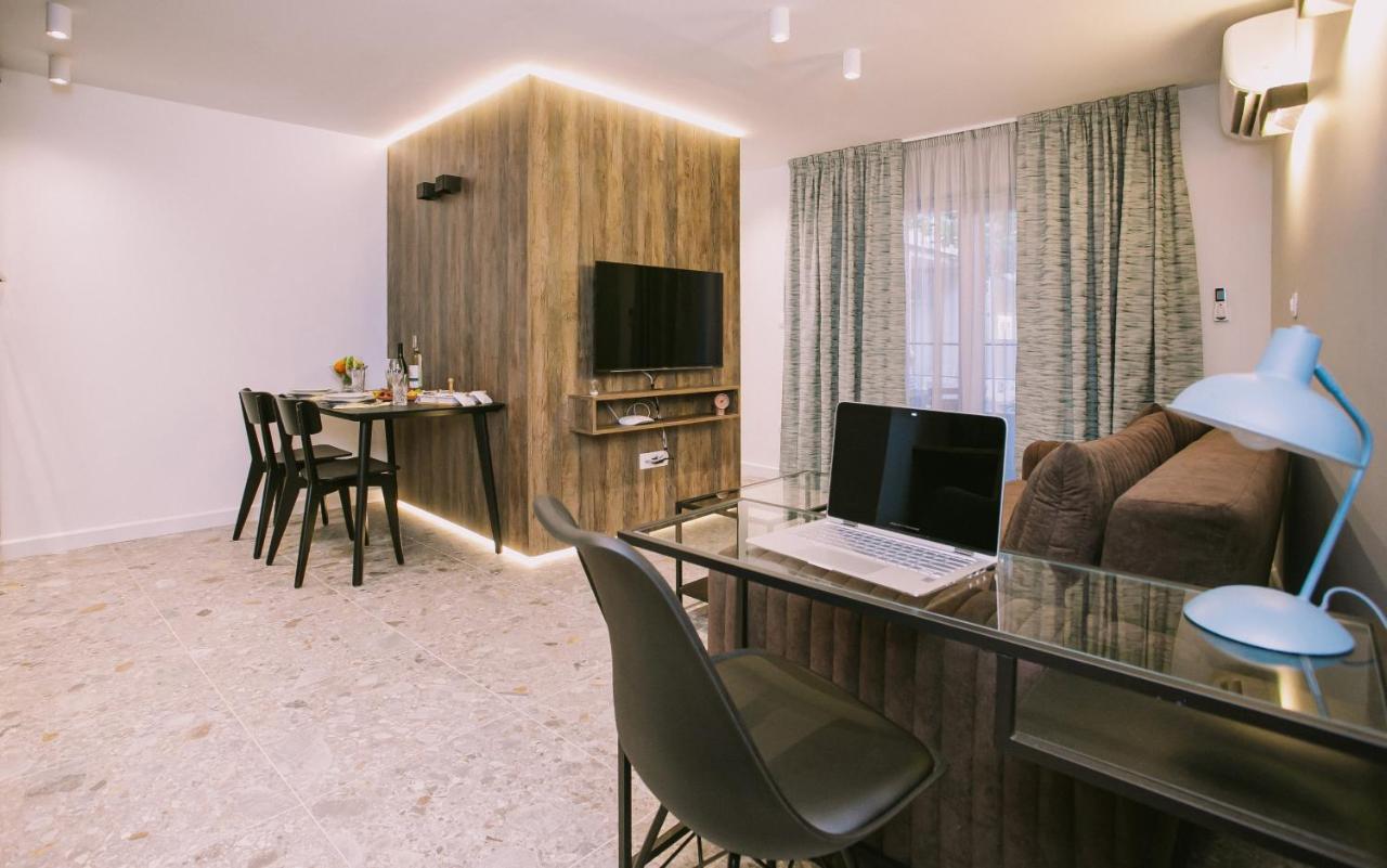 Apartments Toni Спліт Екстер'єр фото