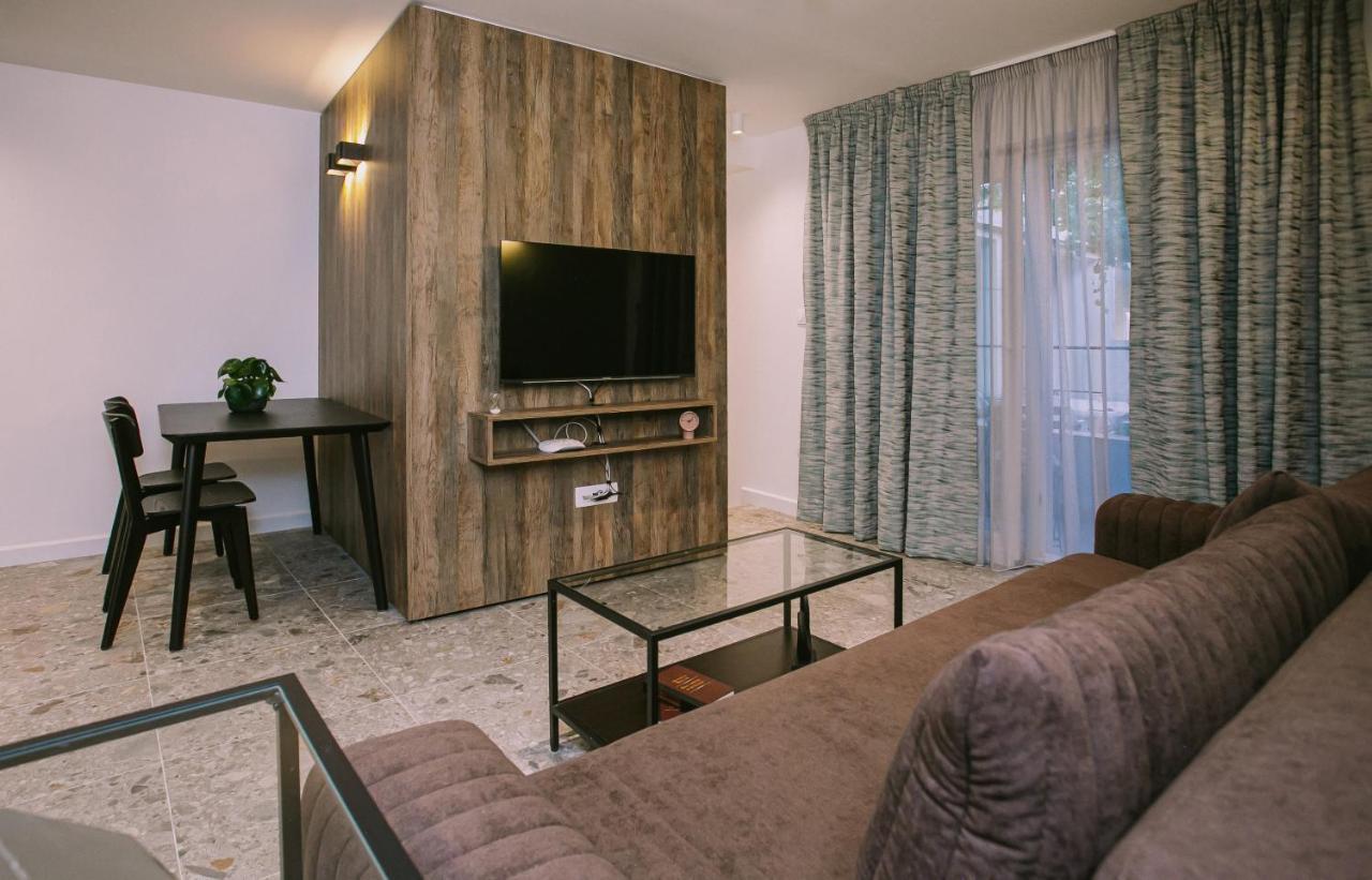 Apartments Toni Спліт Екстер'єр фото