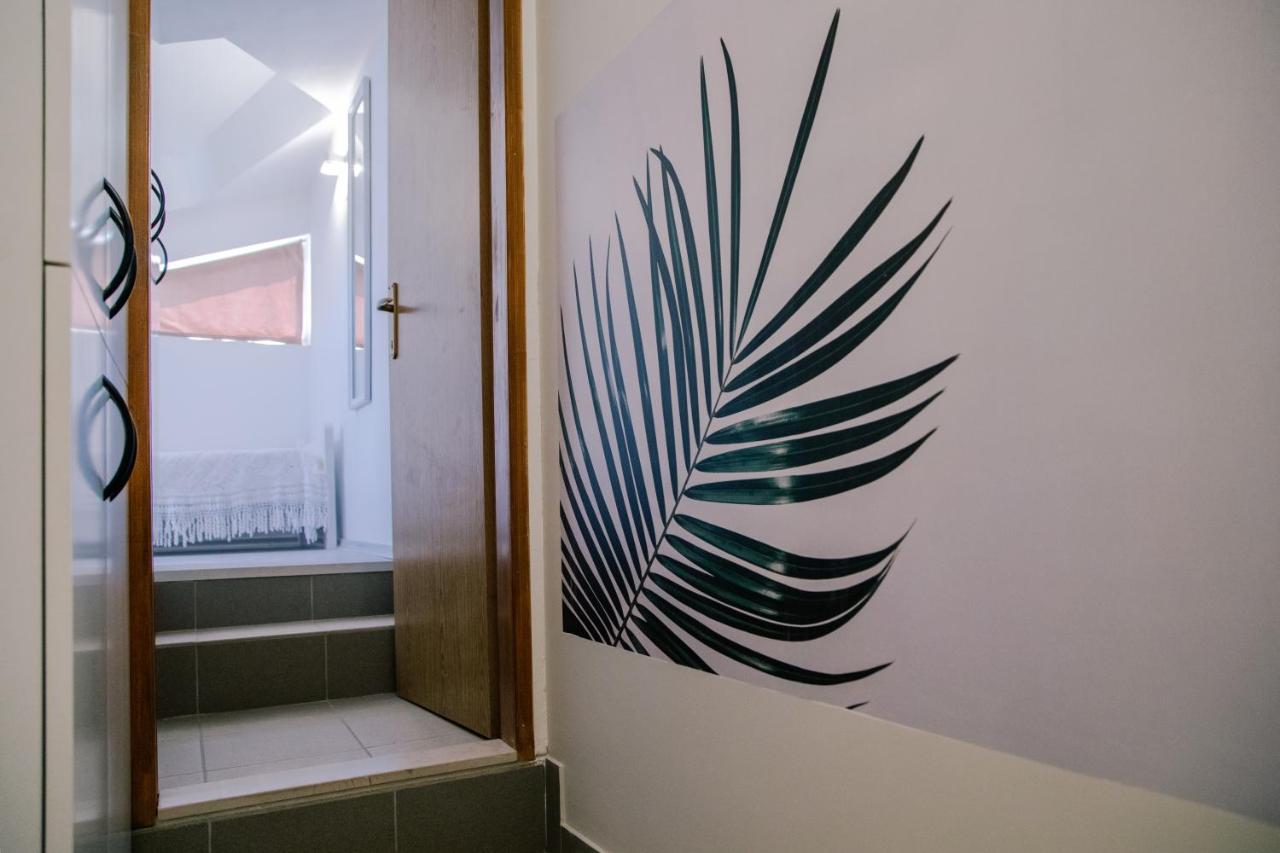 Apartments Toni Спліт Екстер'єр фото