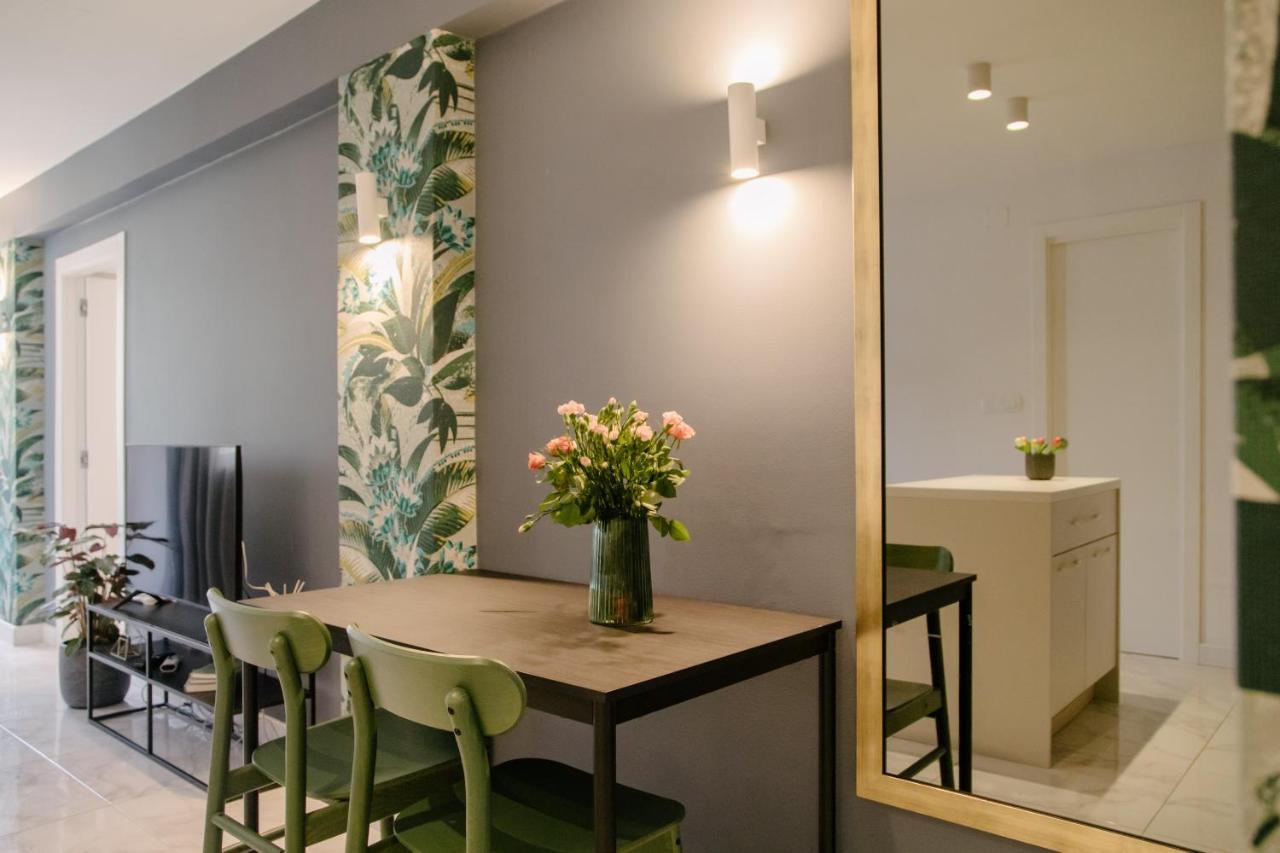 Apartments Toni Спліт Екстер'єр фото