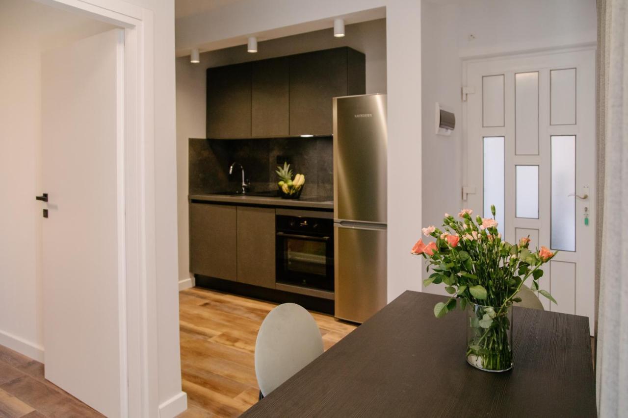 Apartments Toni Спліт Екстер'єр фото