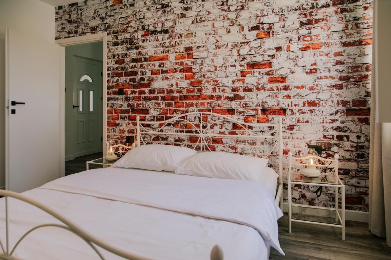 Apartments Toni Спліт Екстер'єр фото