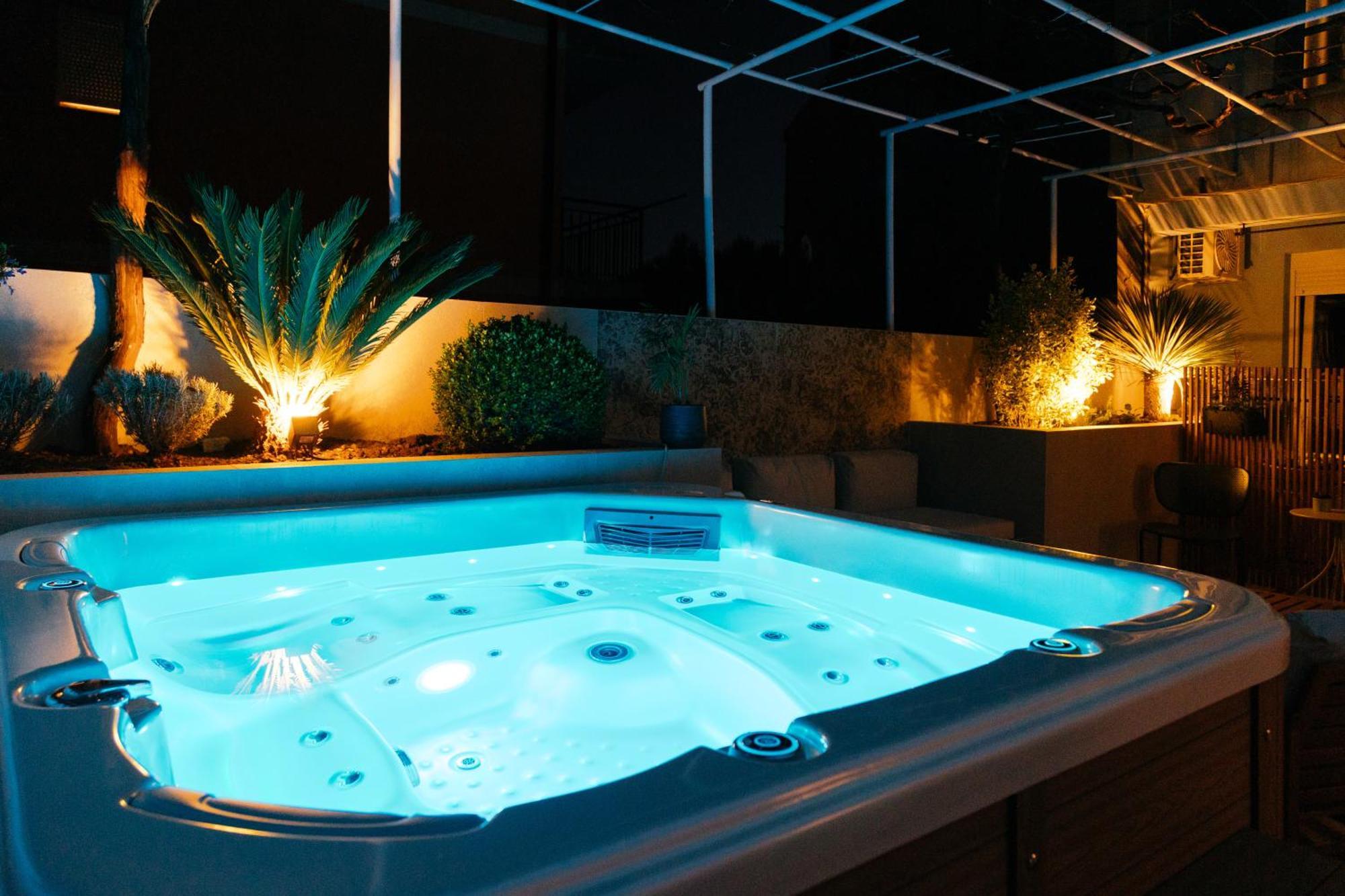 Apartments Toni Спліт Екстер'єр фото